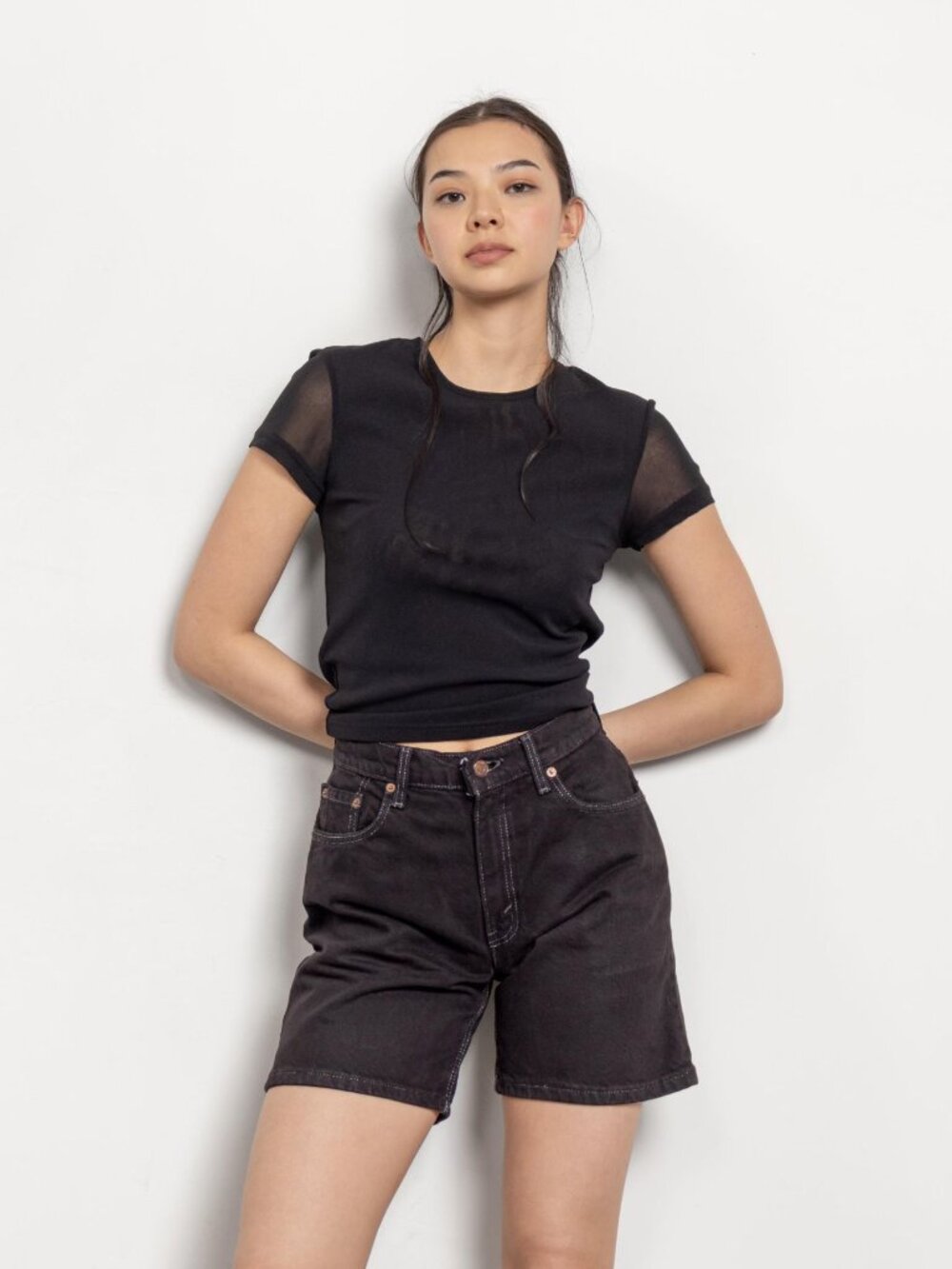 JORTS LEVI'S JEAN Shorts Vintage Black Denim / 27 Inch Waist